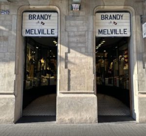 BRANDY MELVILLE confía en MAC SER para mantenimiento de sus tiendas Barcelona | Mac Ser